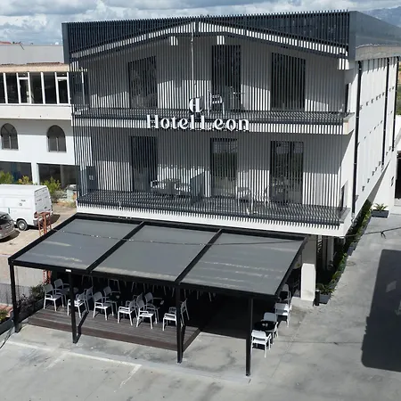Leon Ξενοδοχείο 3*